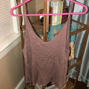 Tresics mauve v neck tank